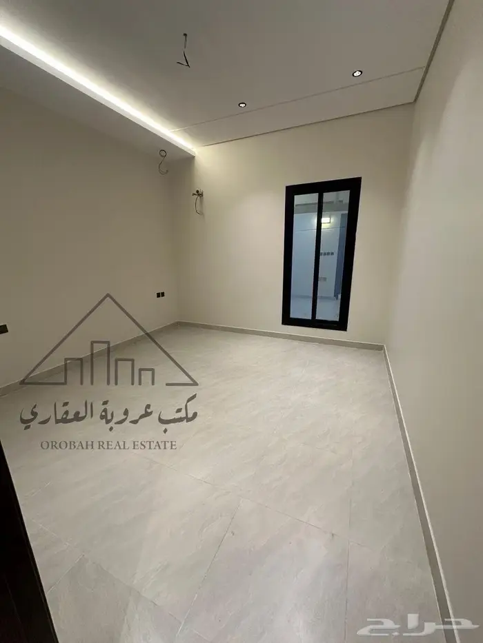 للبيع شقق تمليك دور ارضي  تبوك حي  الشفاء 14
