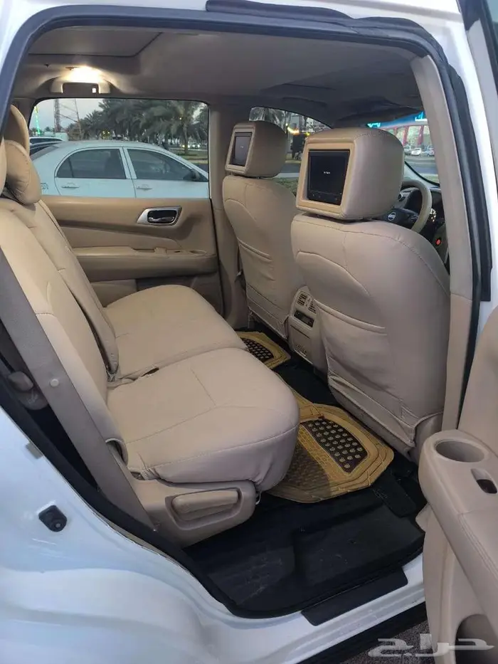 2017 NISSAN PATHFINDER SL 4X4   FULL OPTION 1