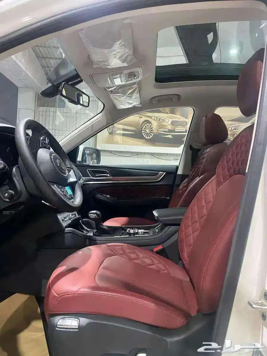 ام جي RX8. 2024 2