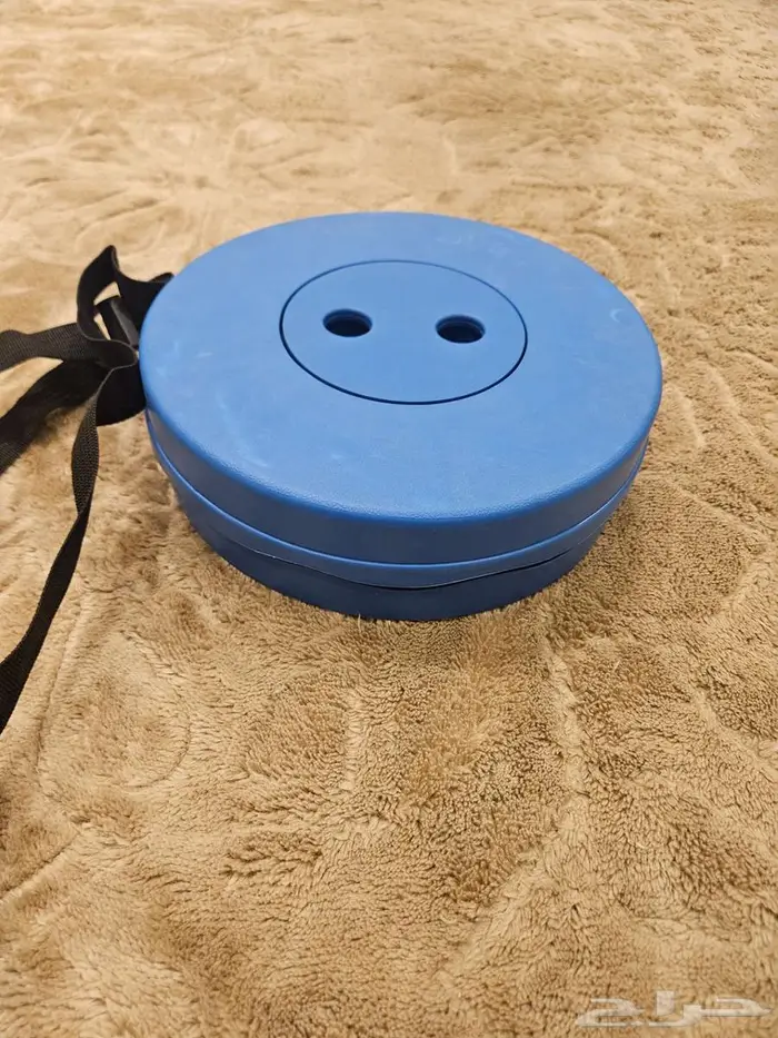 كرسي قابل للطي 0