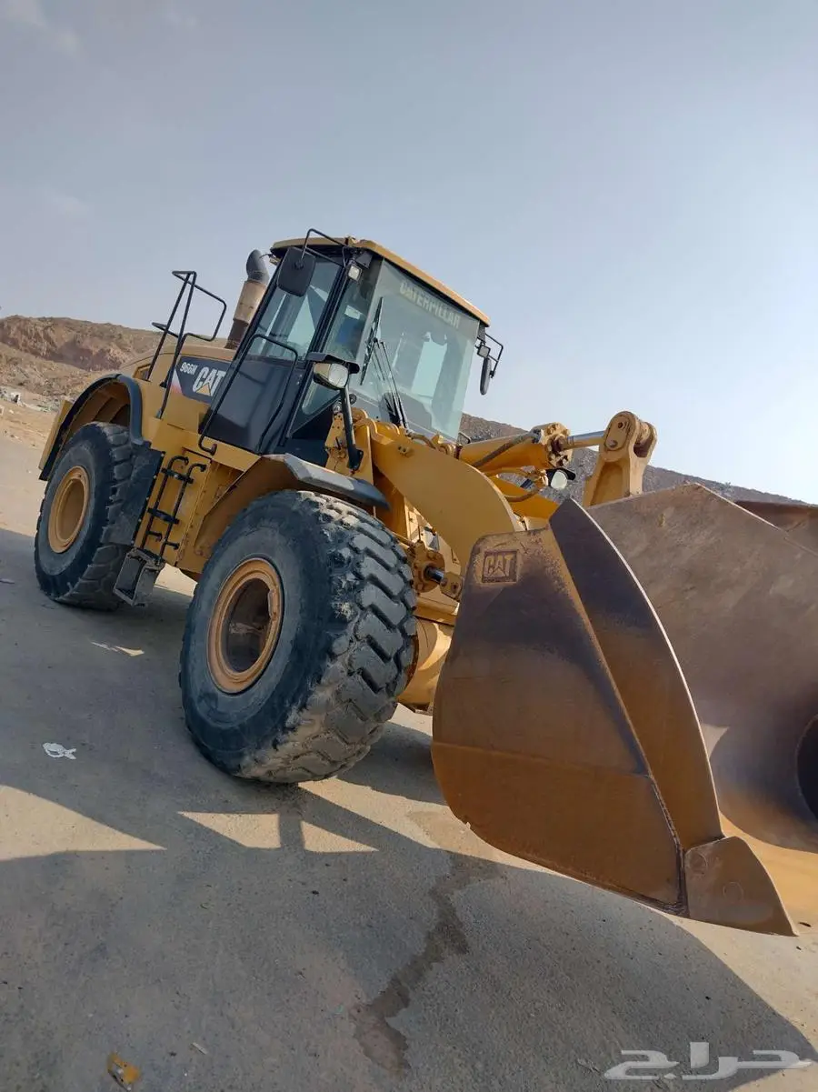 شيول كتربلر 966H موديل 2016 معرض رواد المعدات 6