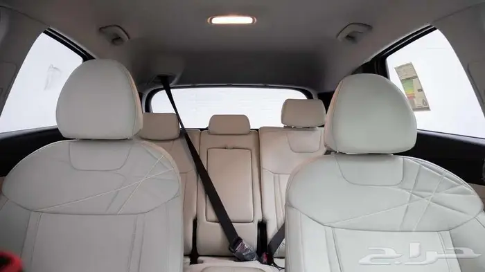 هونداي توسان اسمارت محرك 2000 موديل 2025 اللون احمر فقط 9