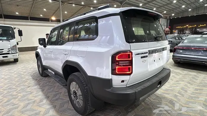 تويوتا برادو TXL3 بنزين سعودي 2025 3