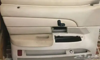 ديكور باب كراون فكتوريا نظيف 0