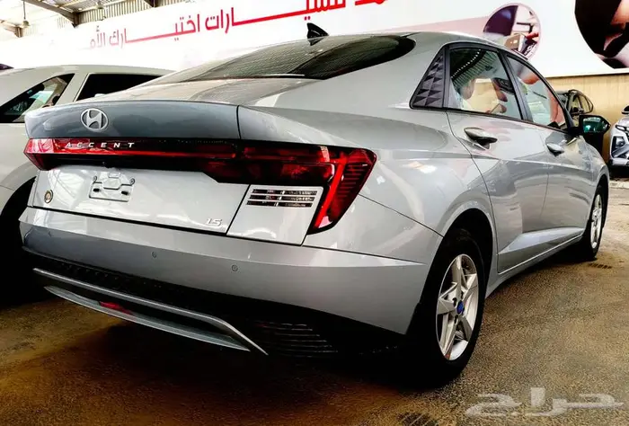 اكسنت فليت 2025 باقل سعر في المملكه (خصم 4600 ريال ) 8