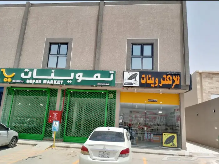 شقق عزاب للايجار تشطيب فاخر بوابة الشرق بحي الجنادرية 0