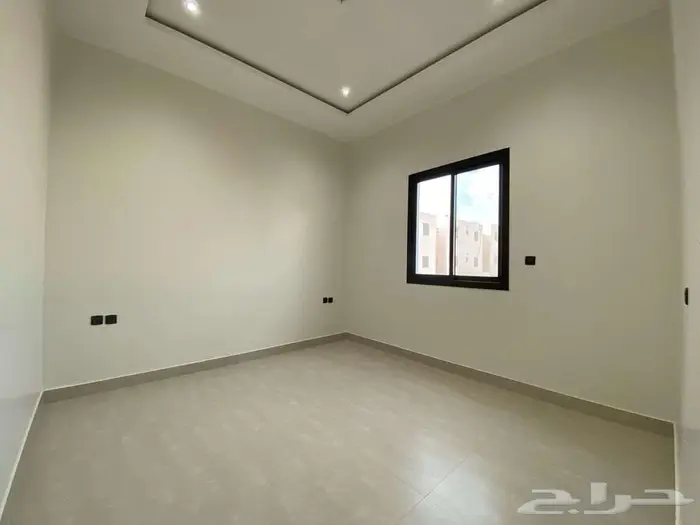 شقق فاخرة للبيع في حي اليرموك 15