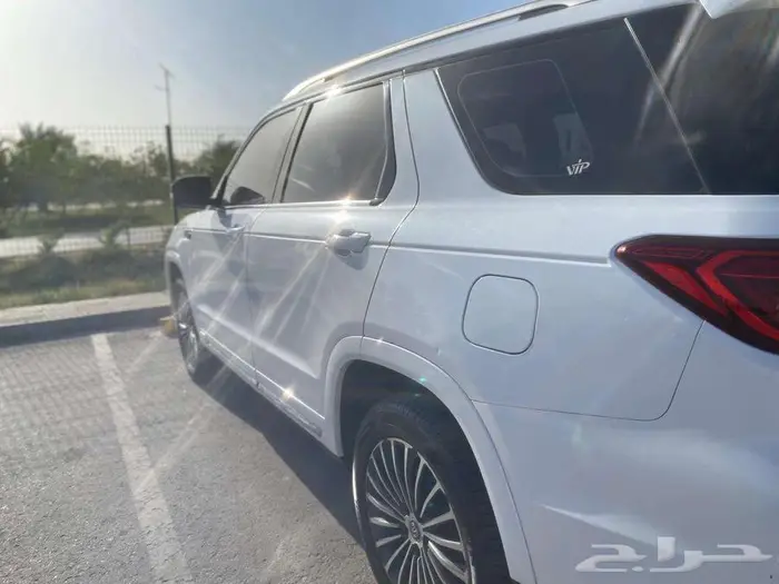 شانجان CS95 2021 لون ابيض بدي وكاله. اول مستخدم 4