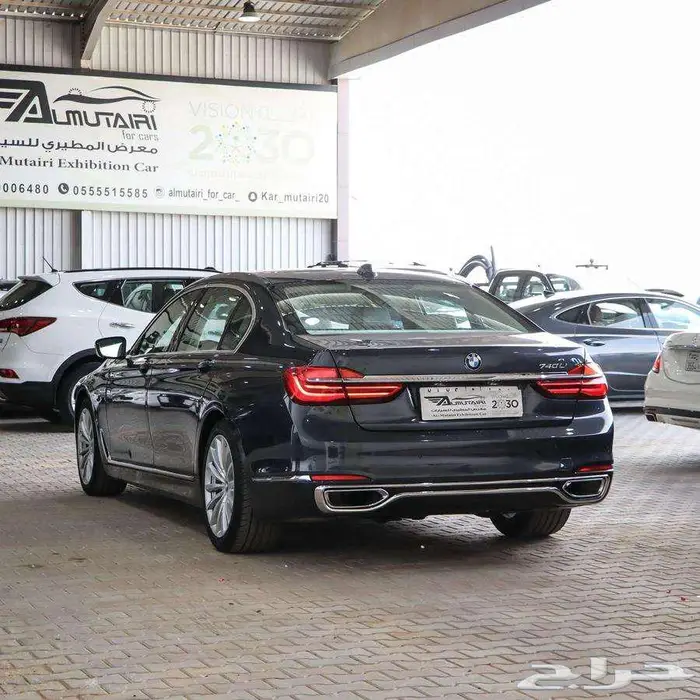 بي ام دبليو 740li موديل 2018 14