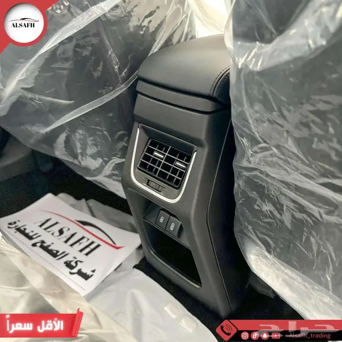 تويوتا اوربان كروزر GLX 2025 2