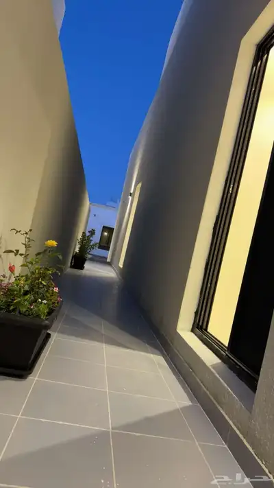 فلل دوبلكس شبه منفصله في الحوية من المالك مباشرة ب 800 الف 1