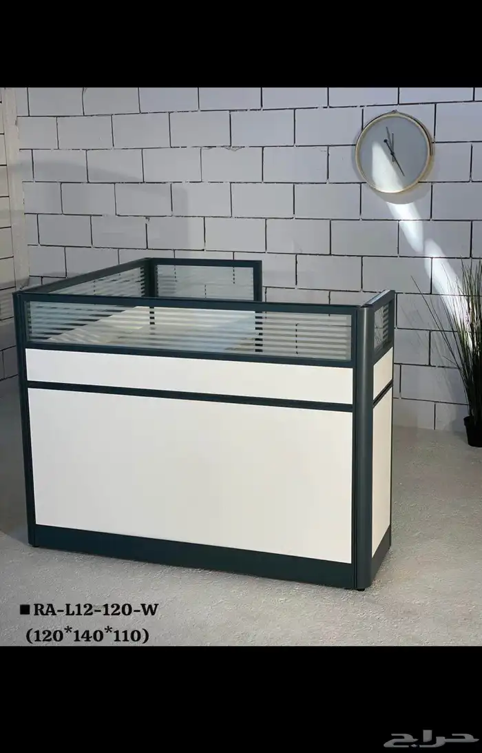 أثاث المكاتب متوفر 21