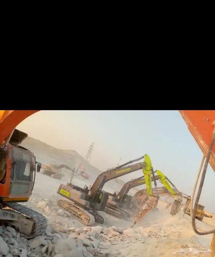 حفر وترحيل تاجير بوكلين 0