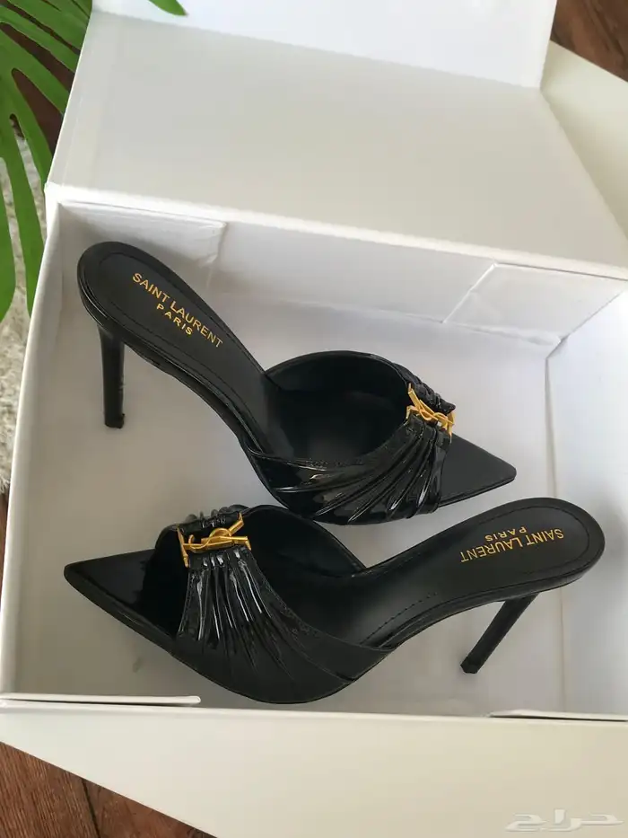 شنط سان لوران مع كعب 16