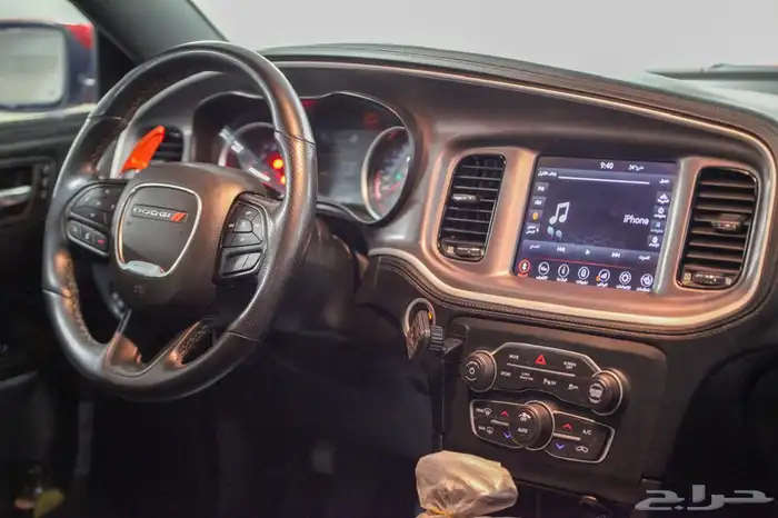 تشارجر 2022 RT احمر ناري بحالة ممتازه 19