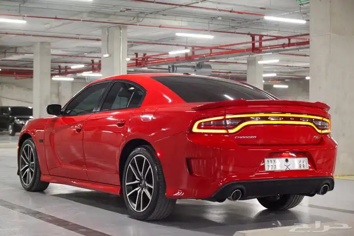 تشارجر 2022 RT احمر ناري بحالة ممتازه 11