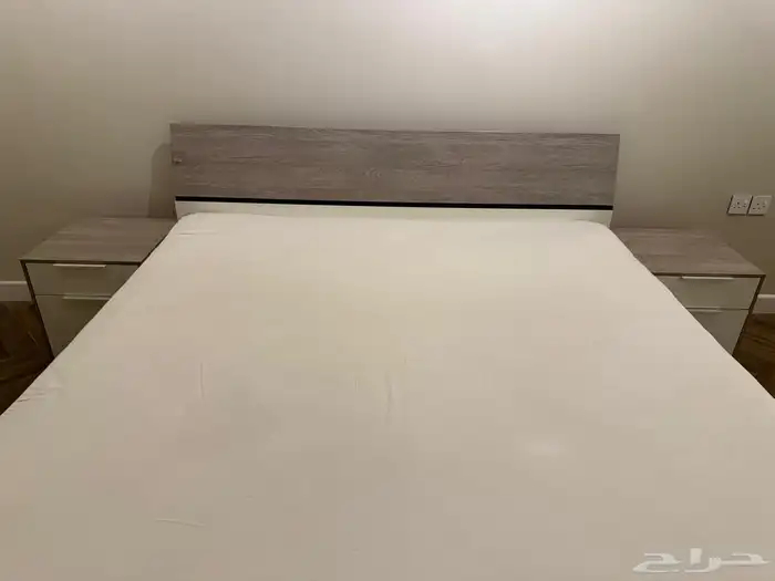 غرفة نوم من هوم بلازا 6