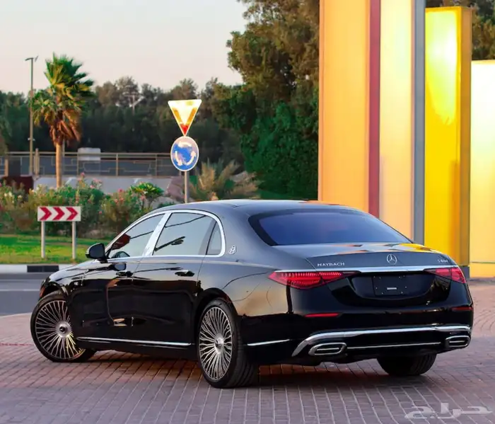موقع الامارات Mercedes-Maybach 2025S-Class 680 9