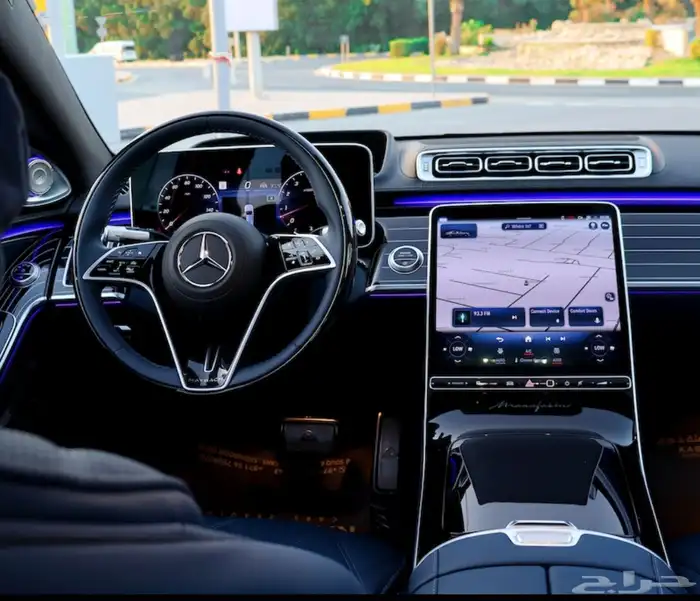 موقع الامارات Mercedes-Maybach 2025S-Class 680 17