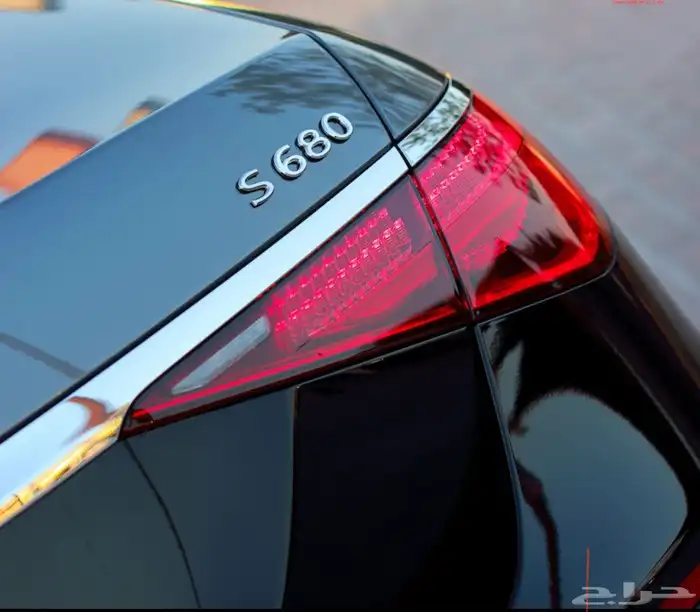 موقع الامارات Mercedes-Maybach 2025S-Class 680 11