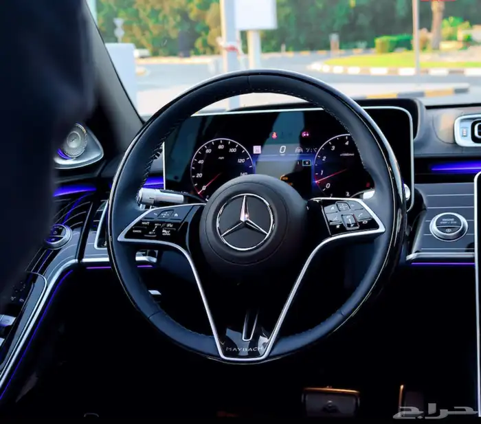 موقع الامارات Mercedes-Maybach 2025S-Class 680 16