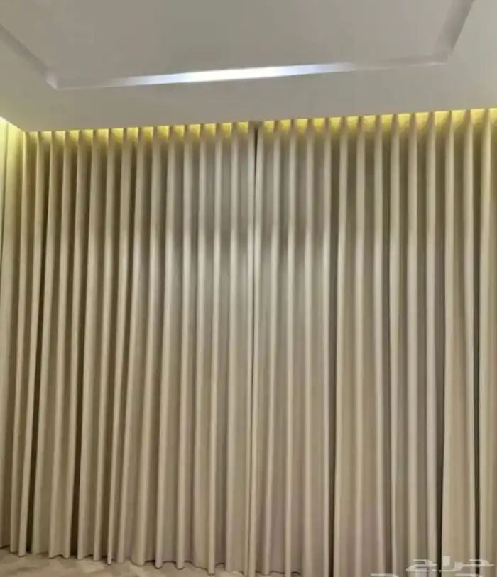 ستايرويفي تفصيل. عازل النور والحراره بلاك اوت لنن دانتيل 0