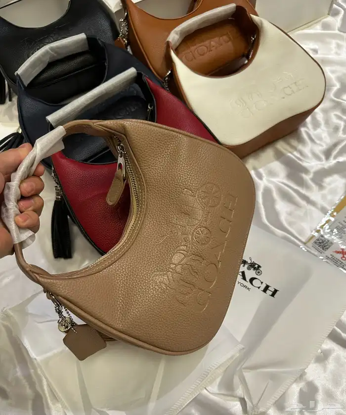 شنط سان لوران مع كعب 36