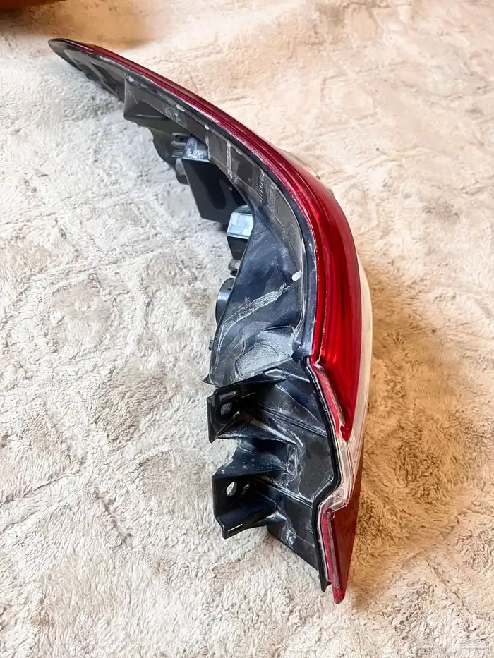 اصطب ديبو كامري 2019 يمين خلفي 3