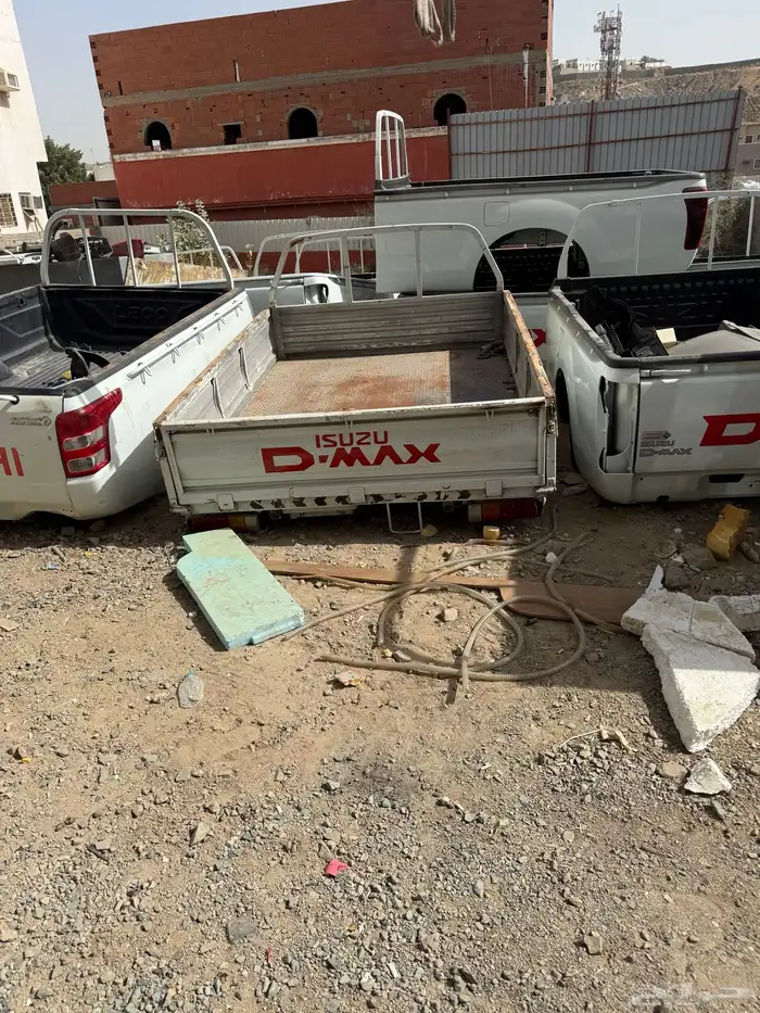 صندوق جوانب ايسوزو 2