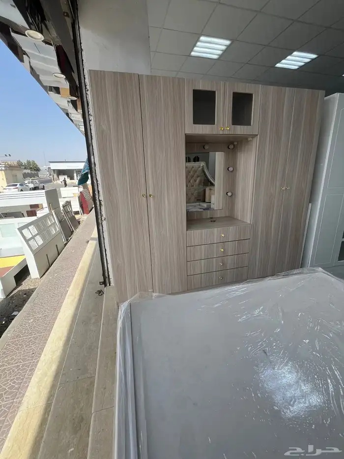 دولاب مستعمل نظيف للبيع 0