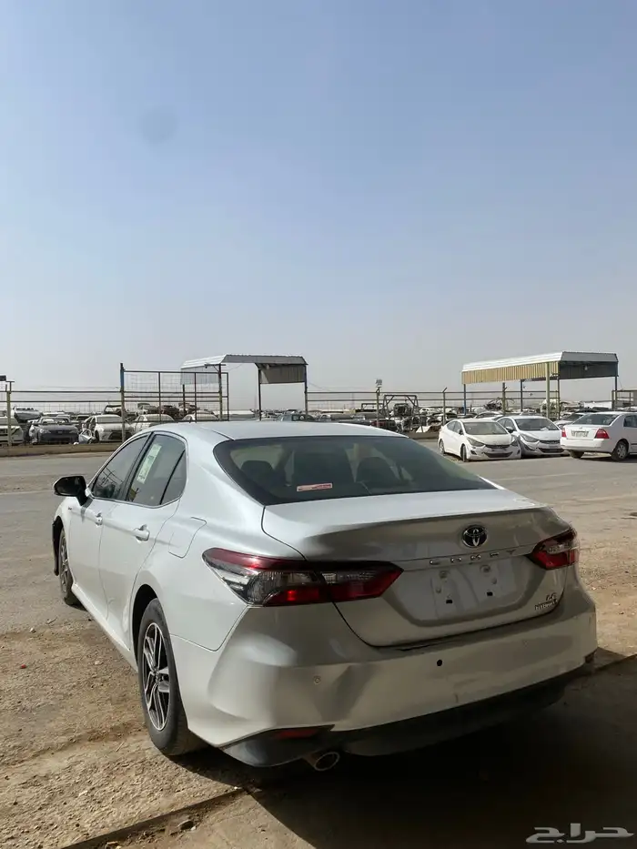 كامري 2022 هايبرد LE 2