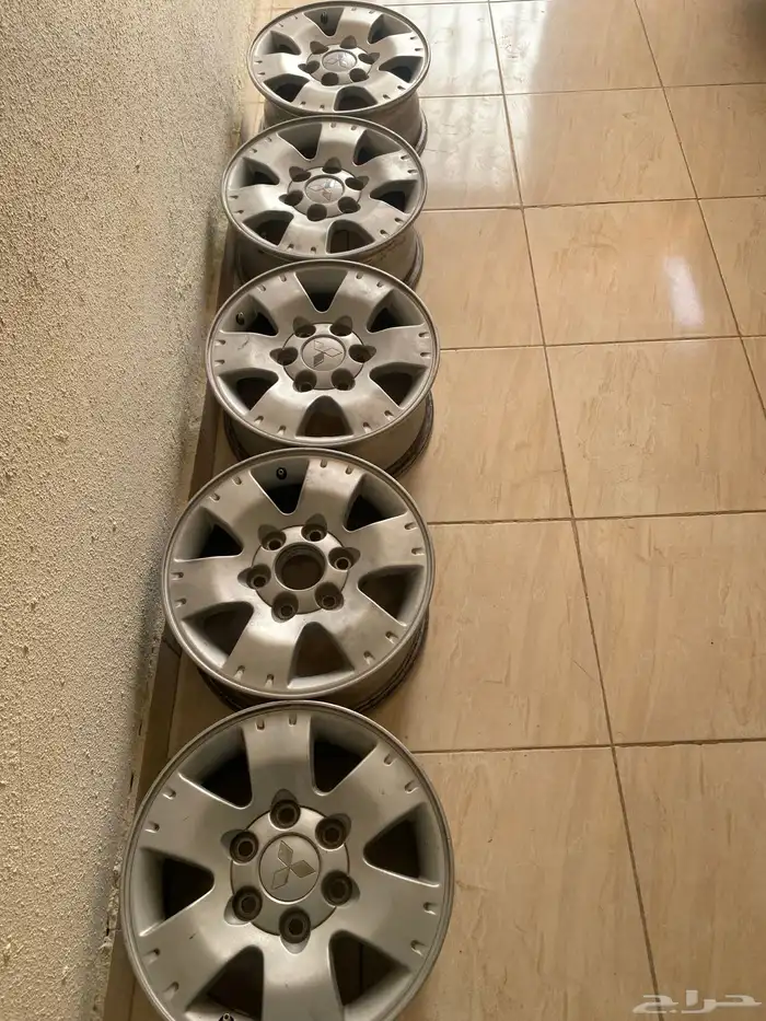 جنوط 6 مسامير 16 باجيرو 0