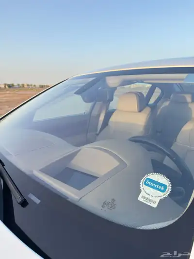 بي ام دبليو 750 2011 8