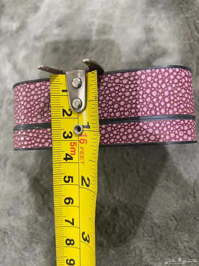 علب او بوكسات ساعات او اساور بعدة اشكال والوان 14