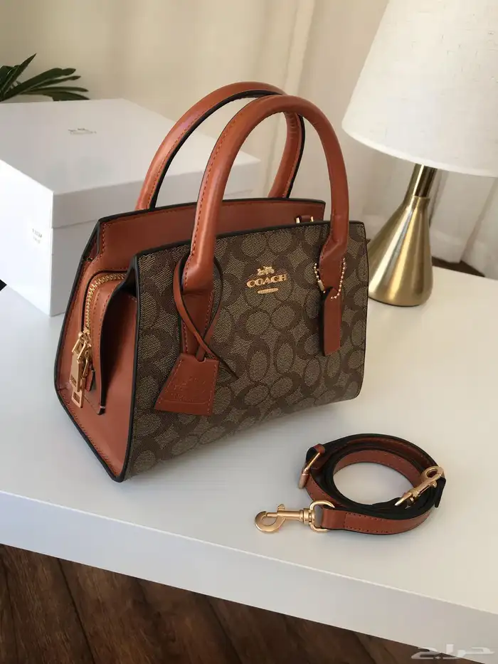 شنط سان لوران مع كعب 58