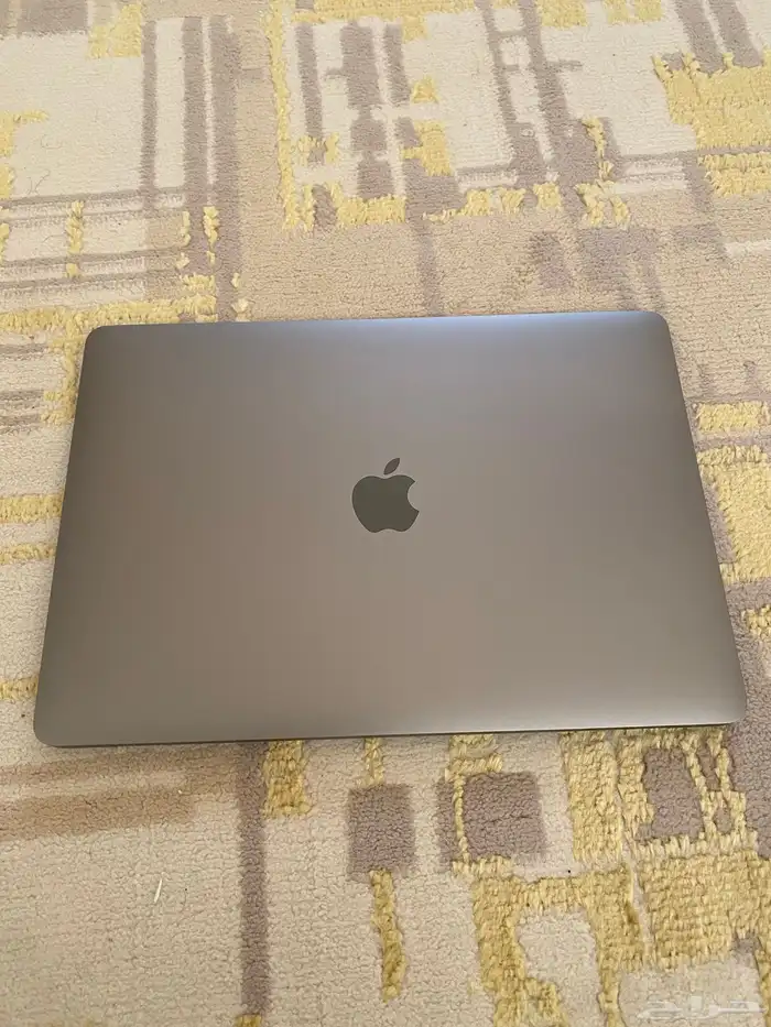 ماك بوك M1 0