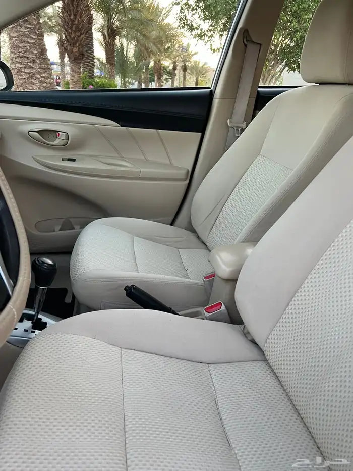 يارس مديل 2017 تم البيع 25