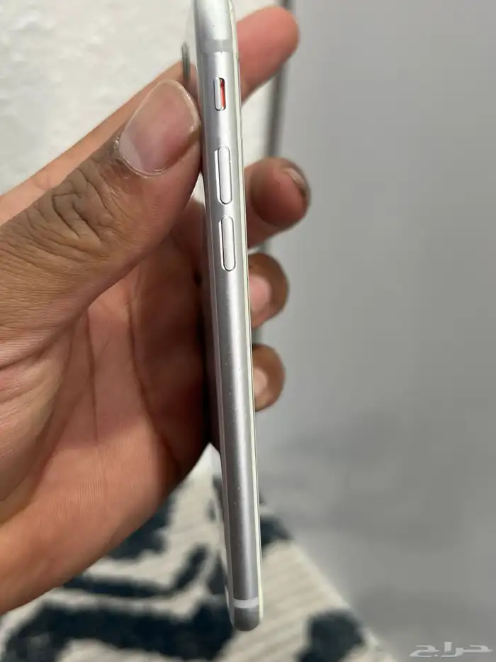 للبيع ايفون8 2