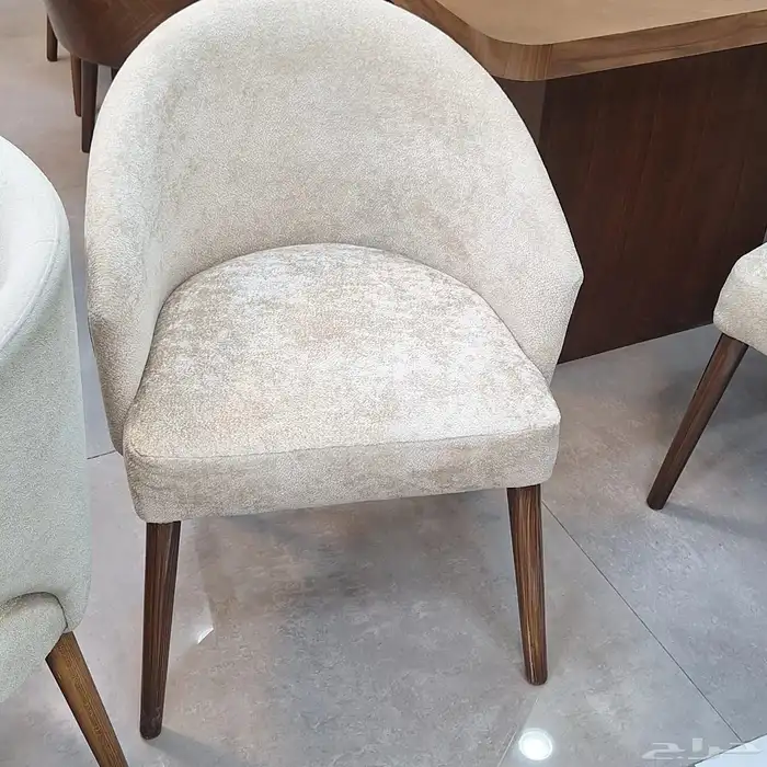 تفصيل طاولات حسب الطلب 6
