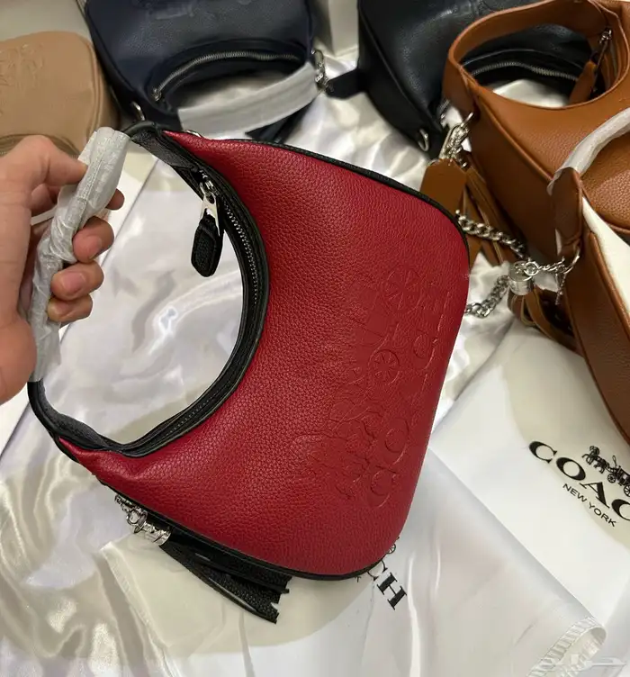 شنط سان لوران مع كعب 39