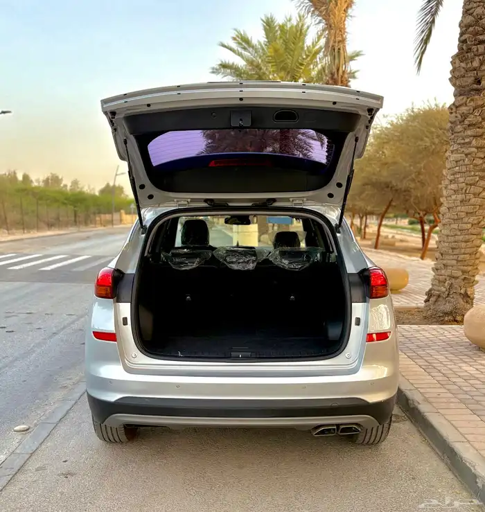 توسان ديزل مكينة 1.6 بحالة ممتازة 7