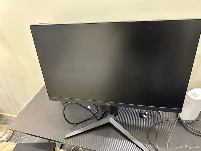 شاشه قيمنق الترا قير 0