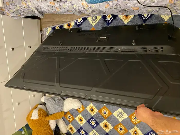 للبيع شاشة HITACHI 55 بوصة   حالة ممتازة 12