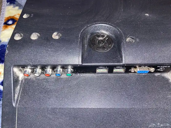 للبيع شاشة HITACHI 55 بوصة   حالة ممتازة 9