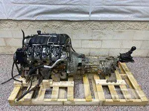 مكينه ls3 مع قير tr6060 بحاله ممتازه للبيع 0