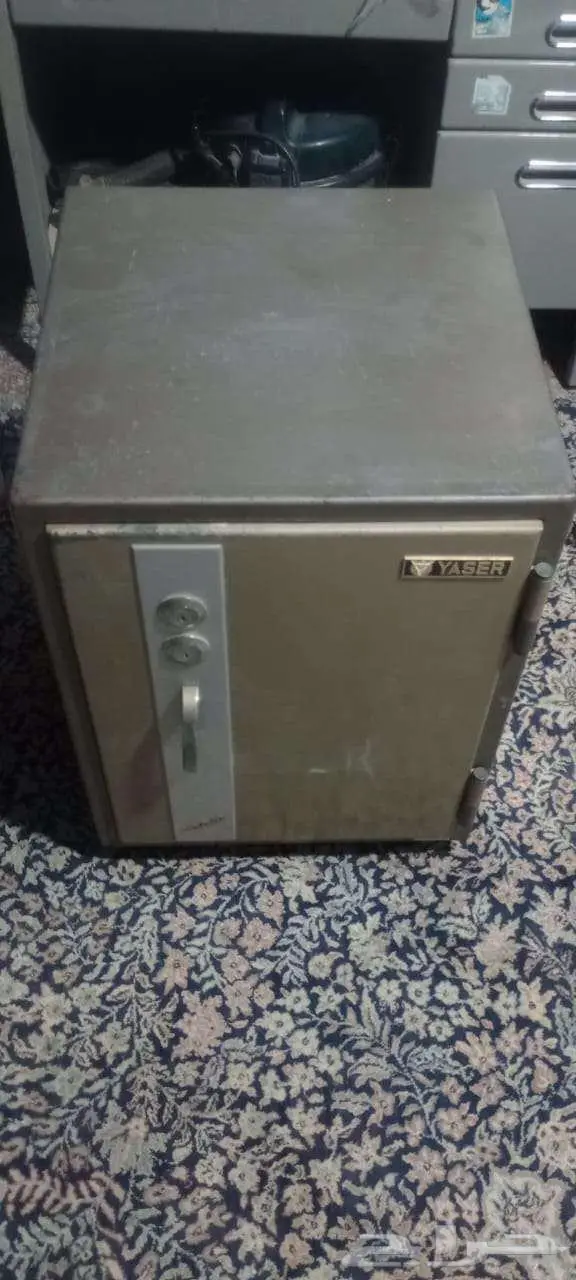 للبيع اغراض اثاث غساله براده 5