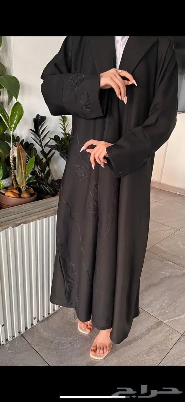 عبايات للبيع الكمية محدودة 2
