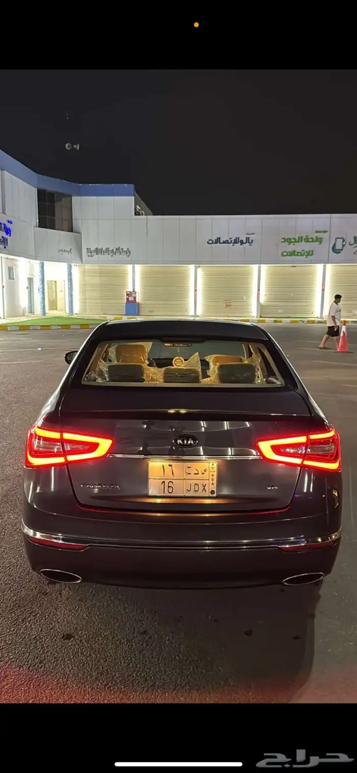 لوحه للبيع 16 حدي فيها 15 0