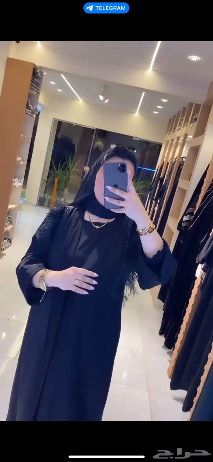 عبايات اسود وقمصان استقبال 25