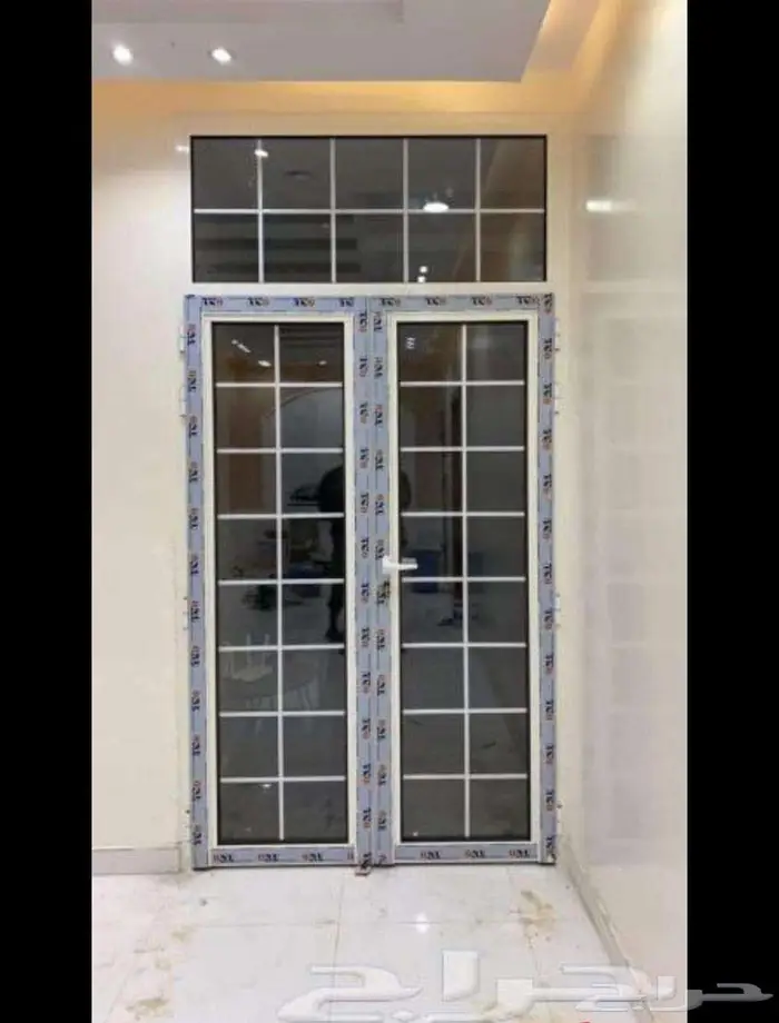 تصنيع وتركيب ابواب معدنية ضد الحريق و ابواب طواري FIRE RATED 13